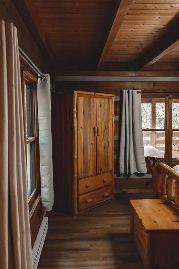 Wolf Creek Cabin At 36 North - Hot Tub Purlear エクステリア 写真