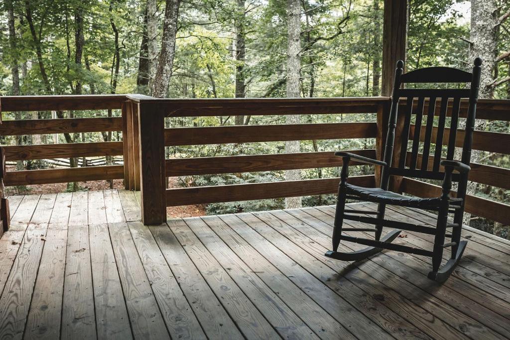 Wolf Creek Cabin At 36 North - Hot Tub Purlear エクステリア 写真