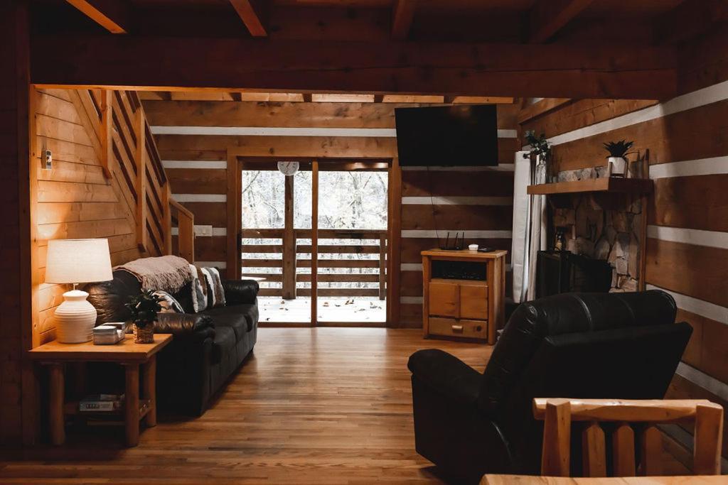 Wolf Creek Cabin At 36 North - Hot Tub Purlear エクステリア 写真